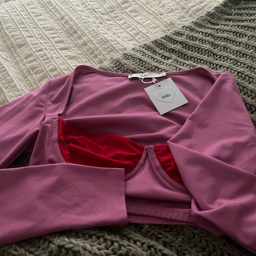 nwt adika cropped cupped top